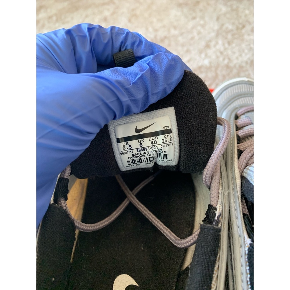 Nike Air Max 97 OG Qs ‘Silver Bullet’ - Picture 7 of 7